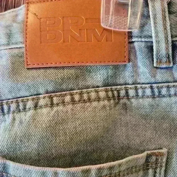 Princess Polly wide leg frayed bottom sz 2 woman's - Picture 4 of 4